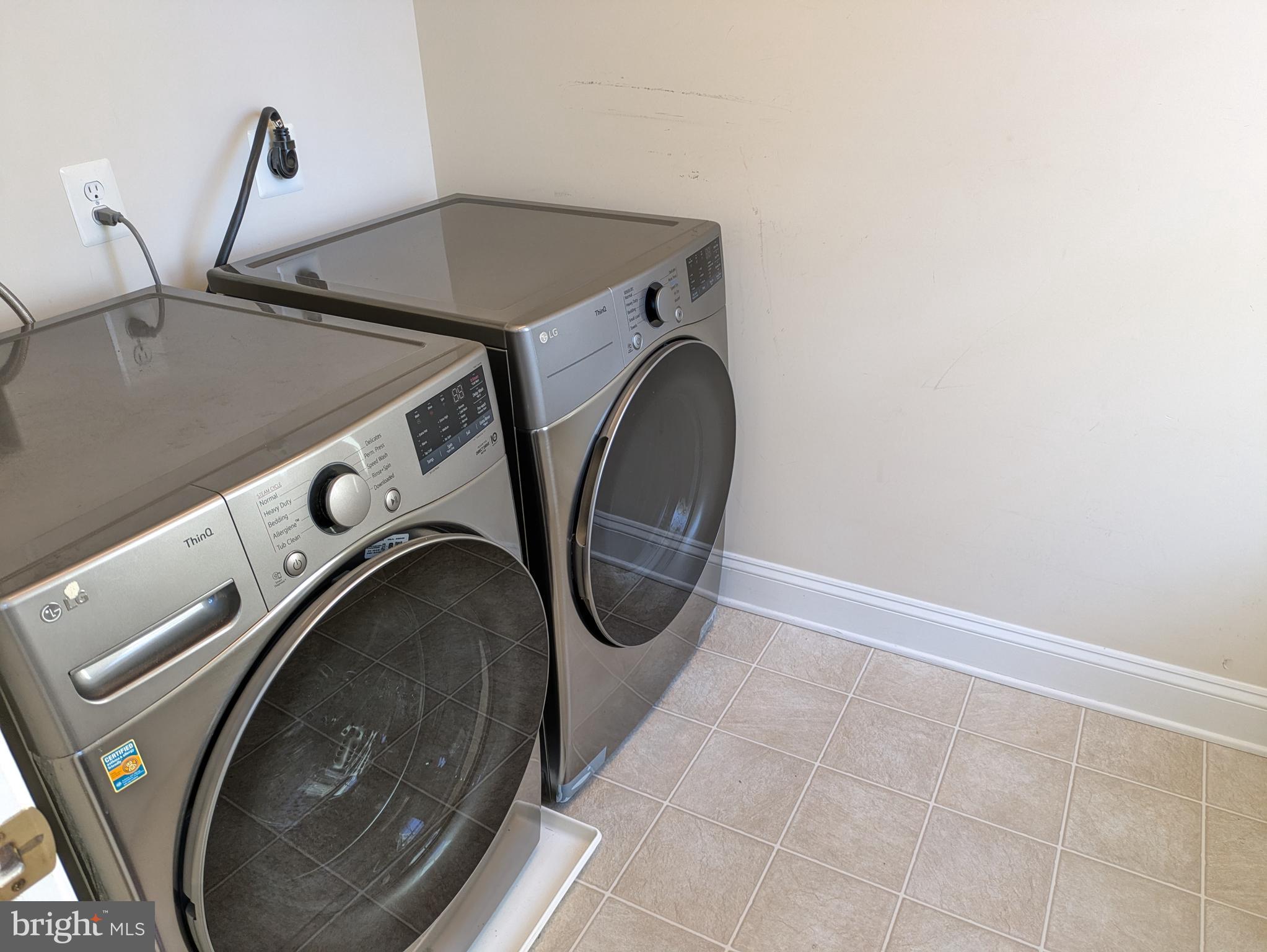 21882 BRICKSHIRE CIRCLE