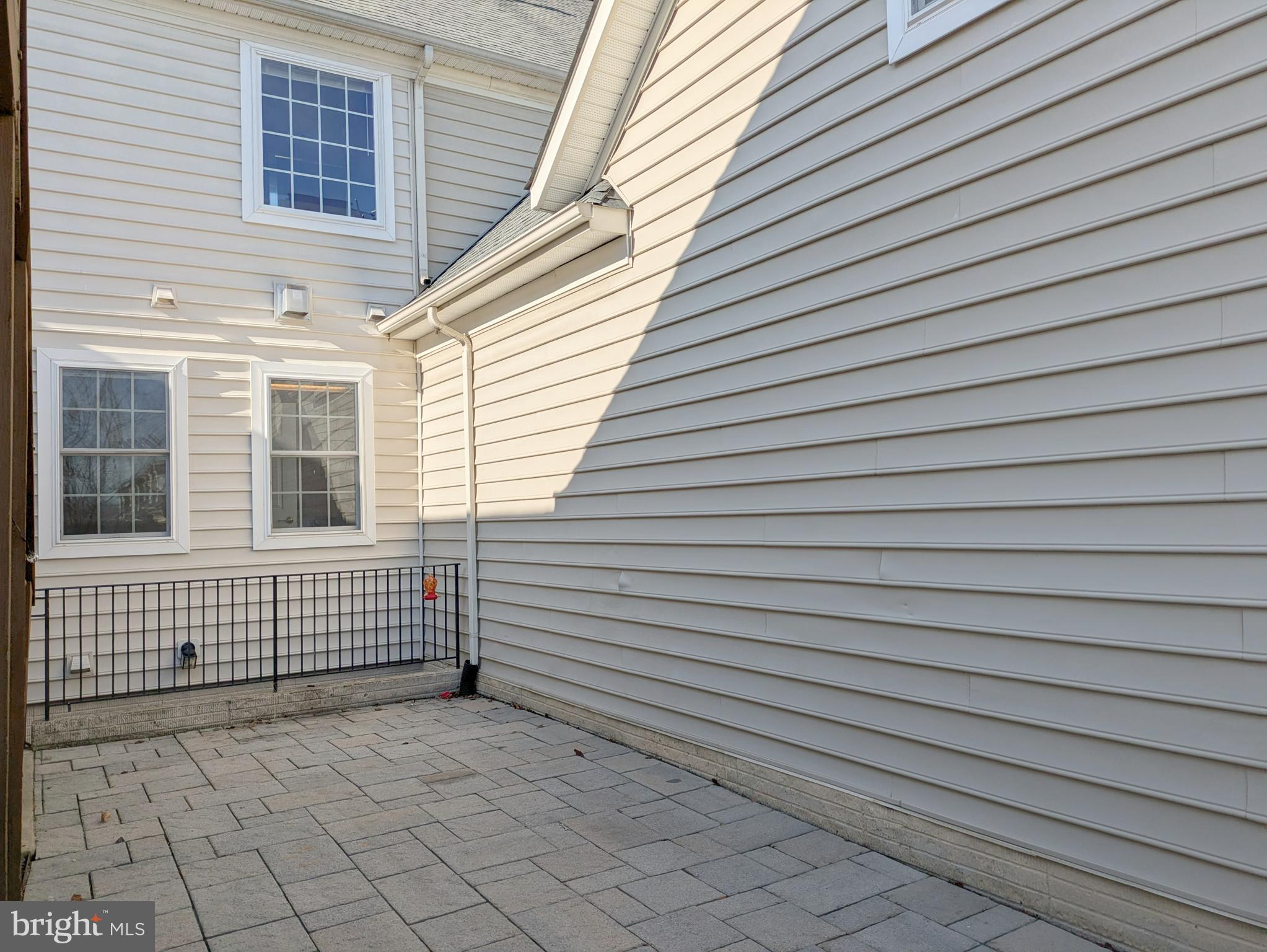 21882 BRICKSHIRE CIRCLE