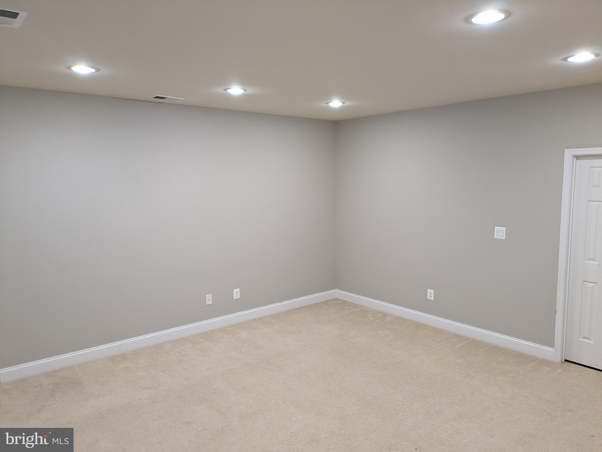 21882 BRICKSHIRE CIRCLE