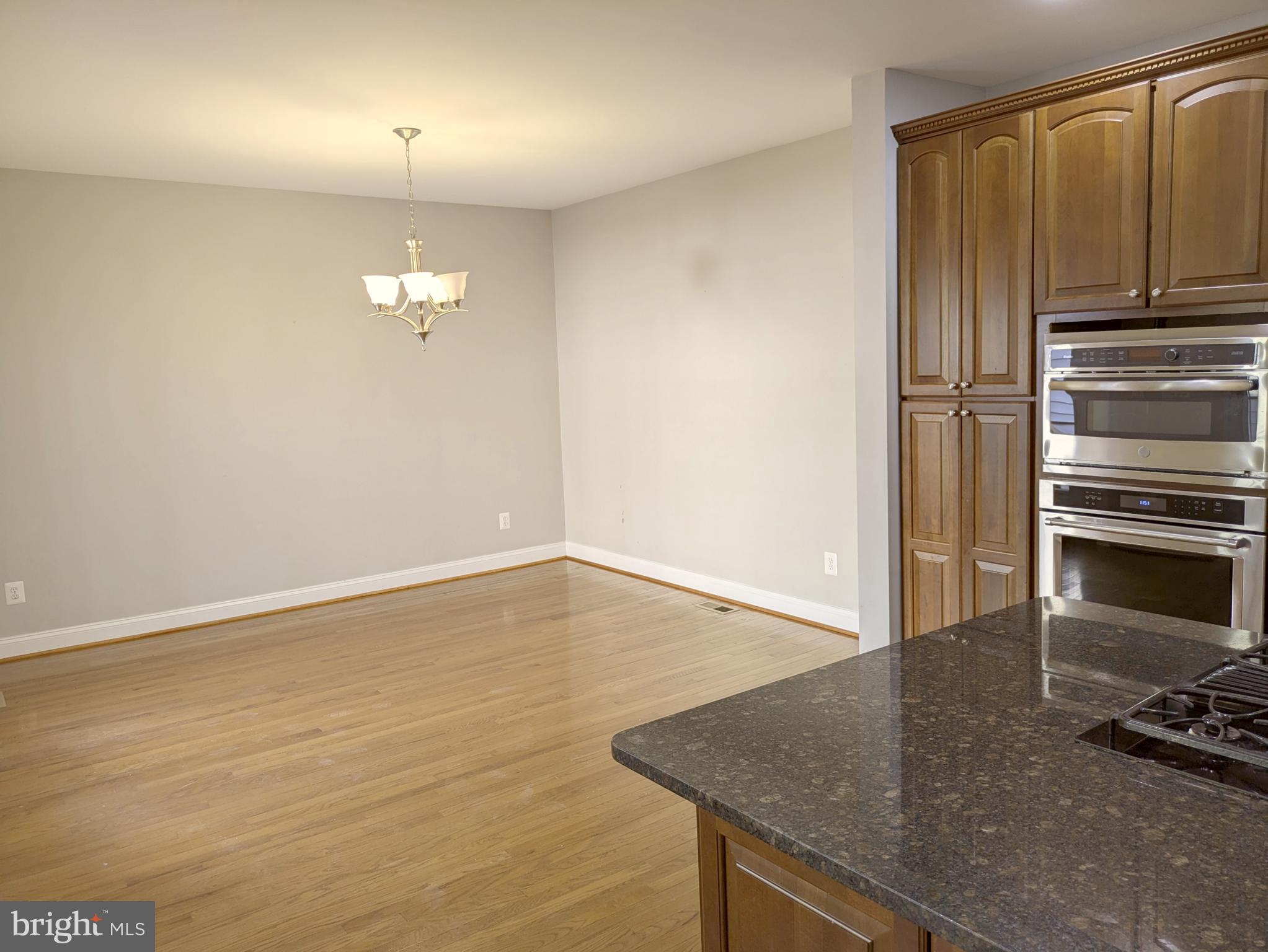 21882 BRICKSHIRE CIRCLE