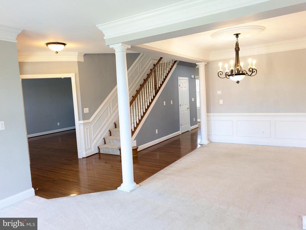 21882 BRICKSHIRE CIRCLE