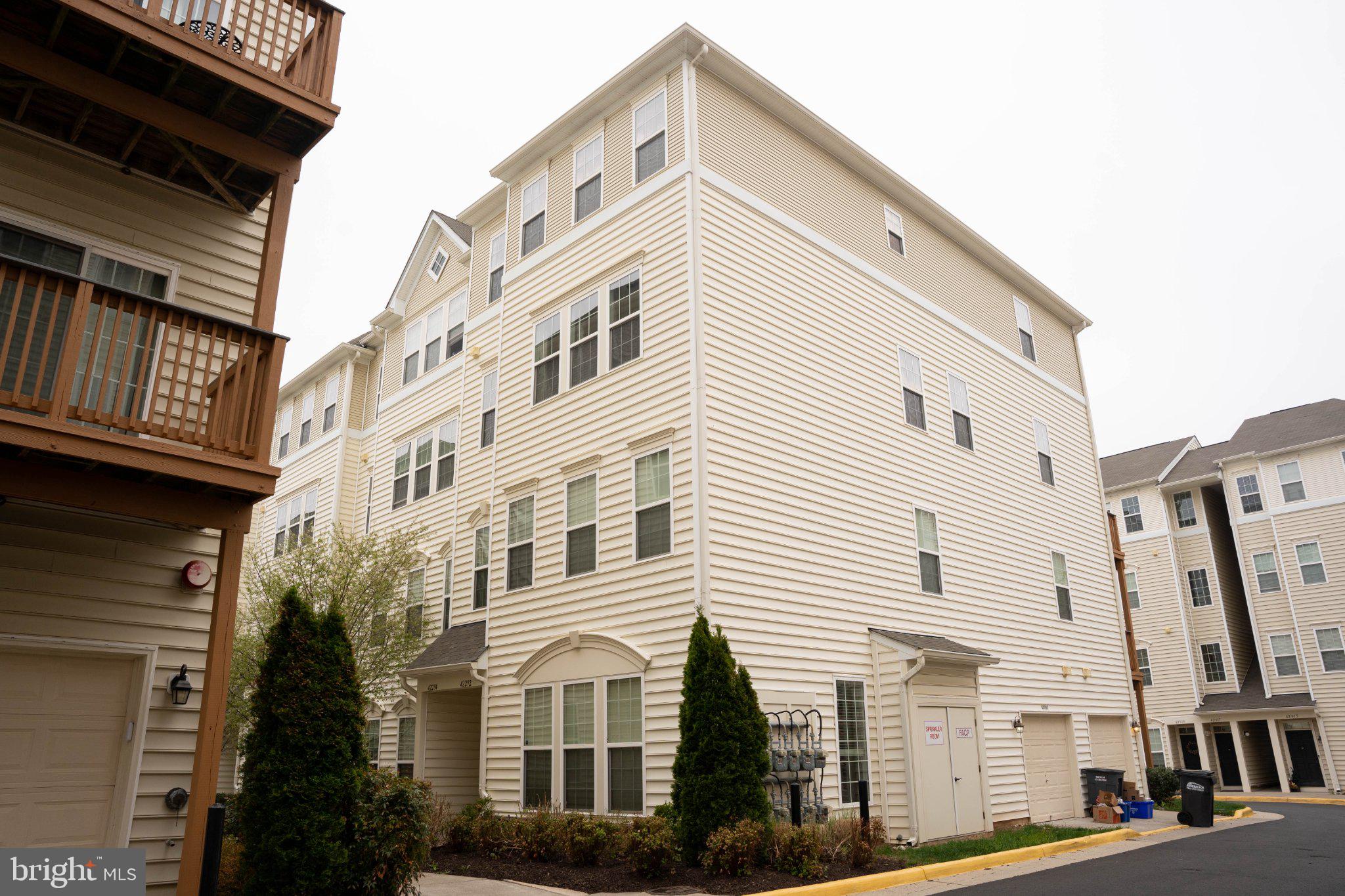 42294 SAN JUAN TERRACE