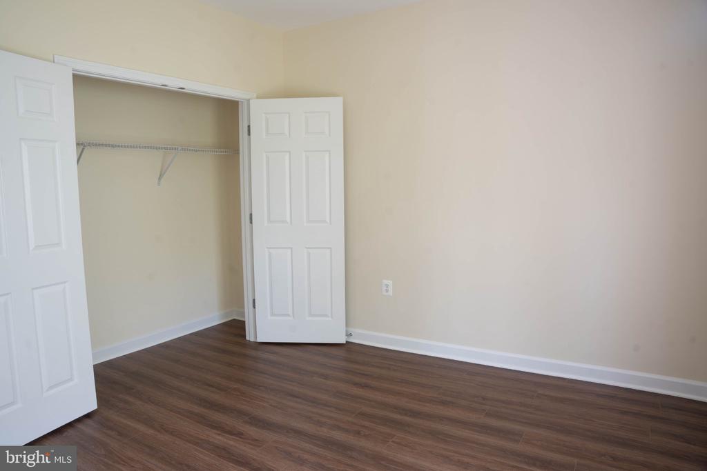 42480 ROCKROSE SQUARE 303