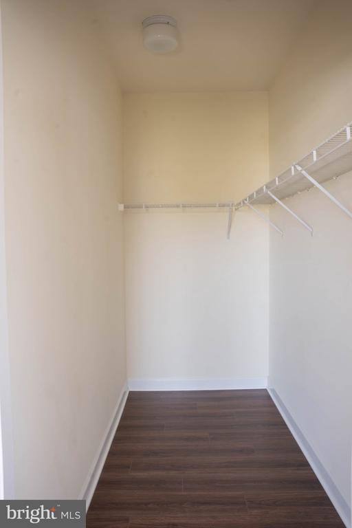 42480 ROCKROSE SQUARE 303