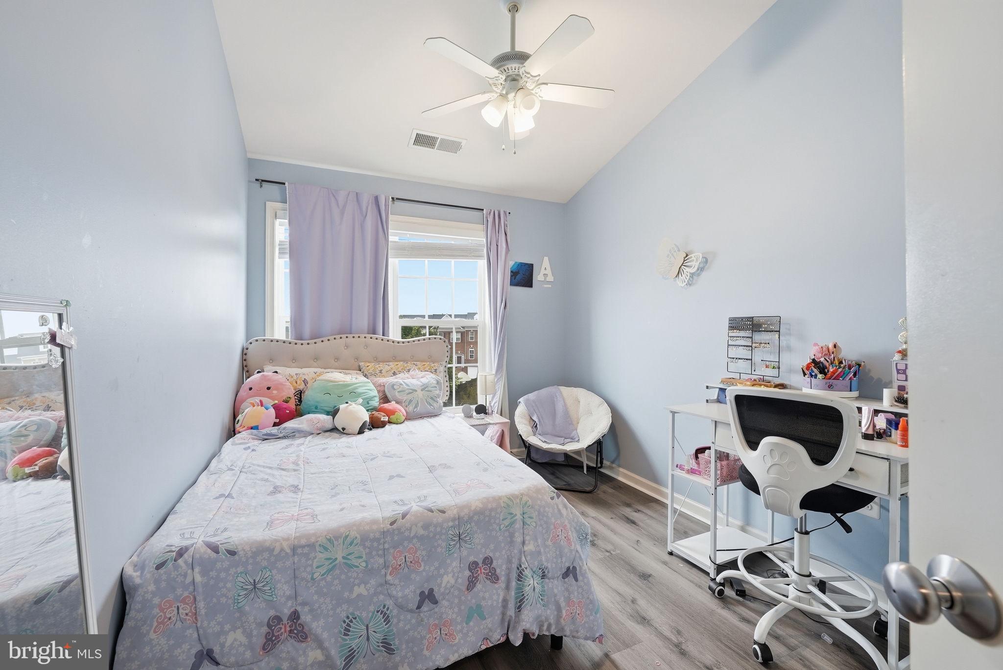25077 PRAIRIE FIRE SQUARE