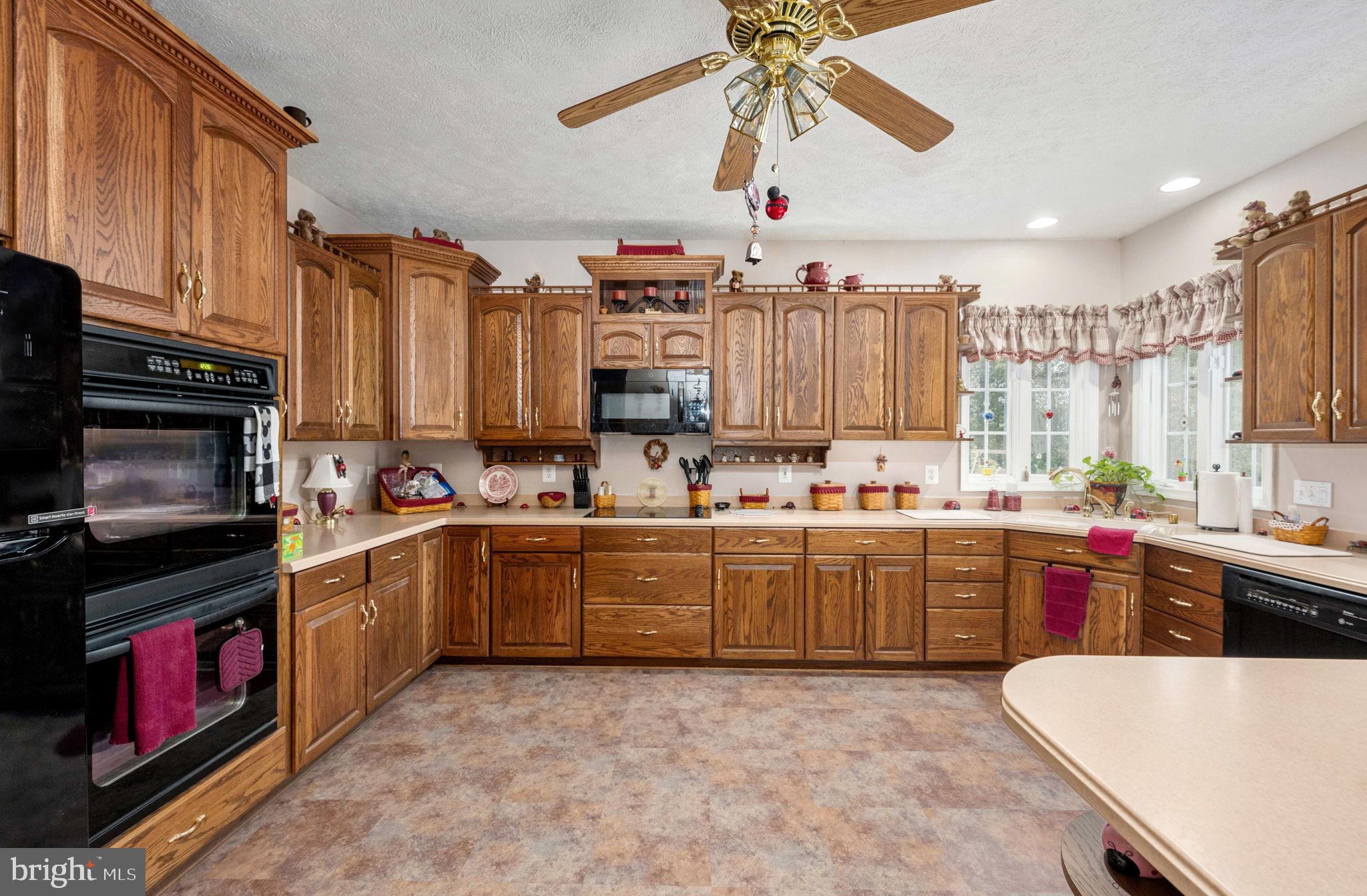 32236 DEEP MEADOW LANE