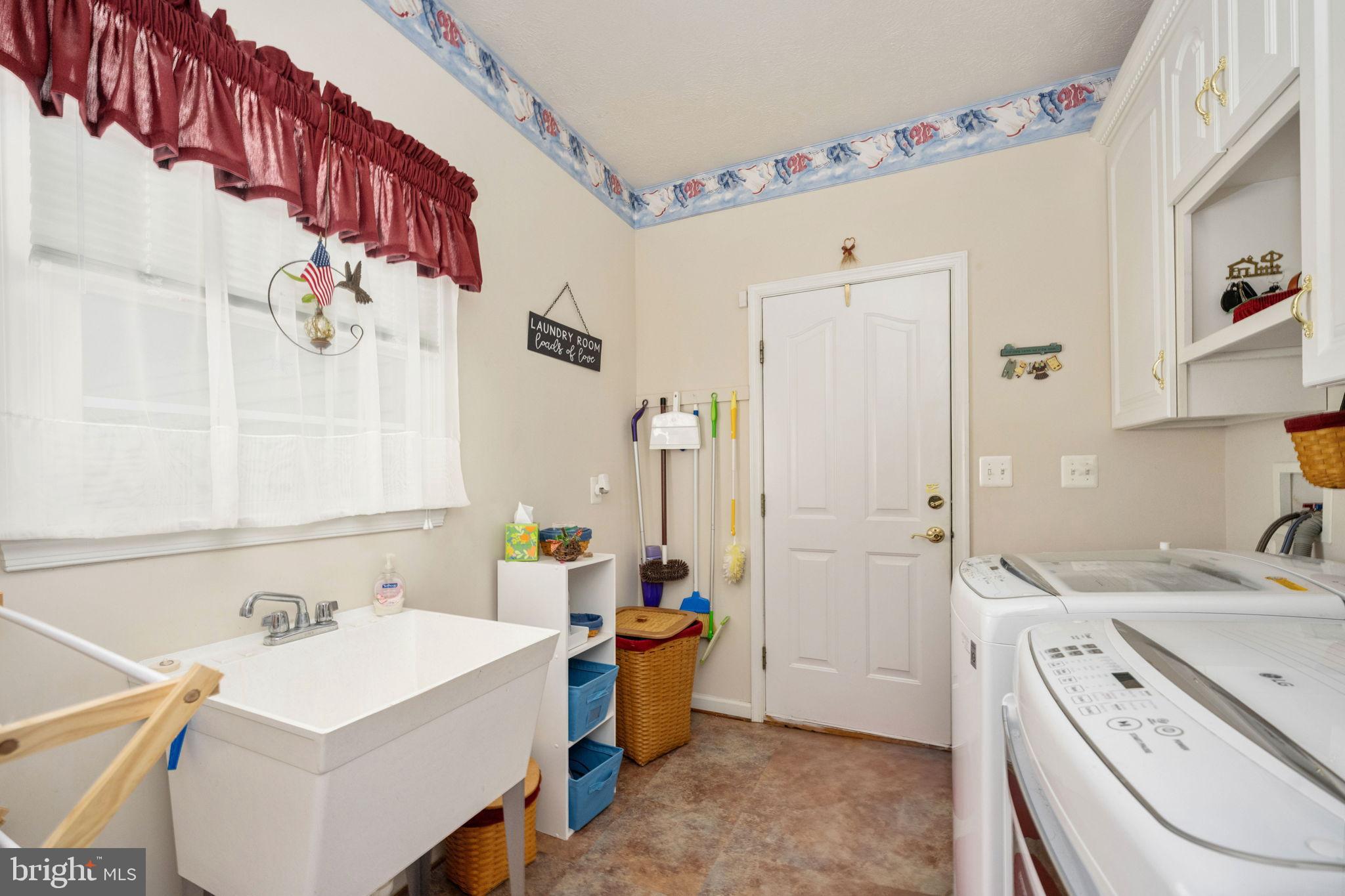 32236 DEEP MEADOW LANE