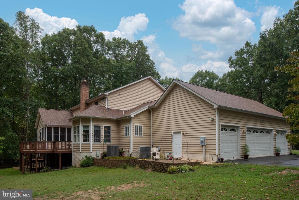 32236 DEEP MEADOW LANE