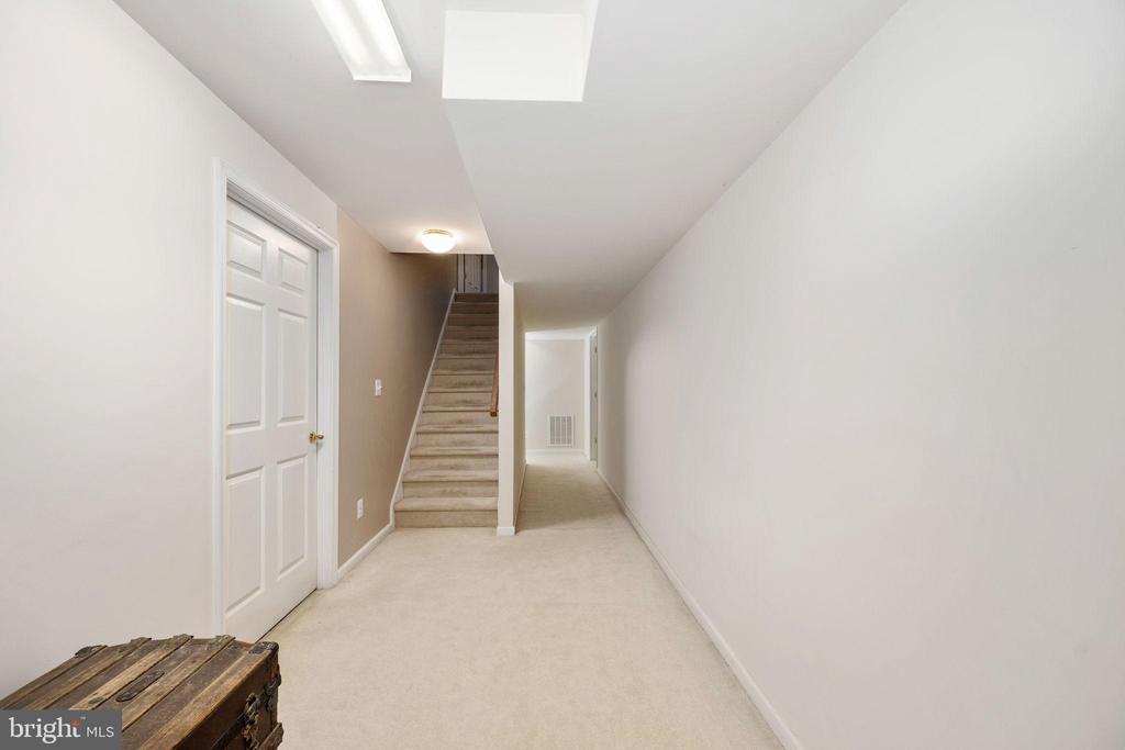 32236 DEEP MEADOW LANE