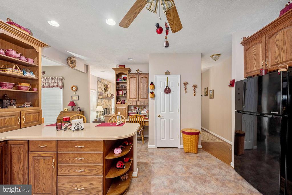 32236 DEEP MEADOW LANE