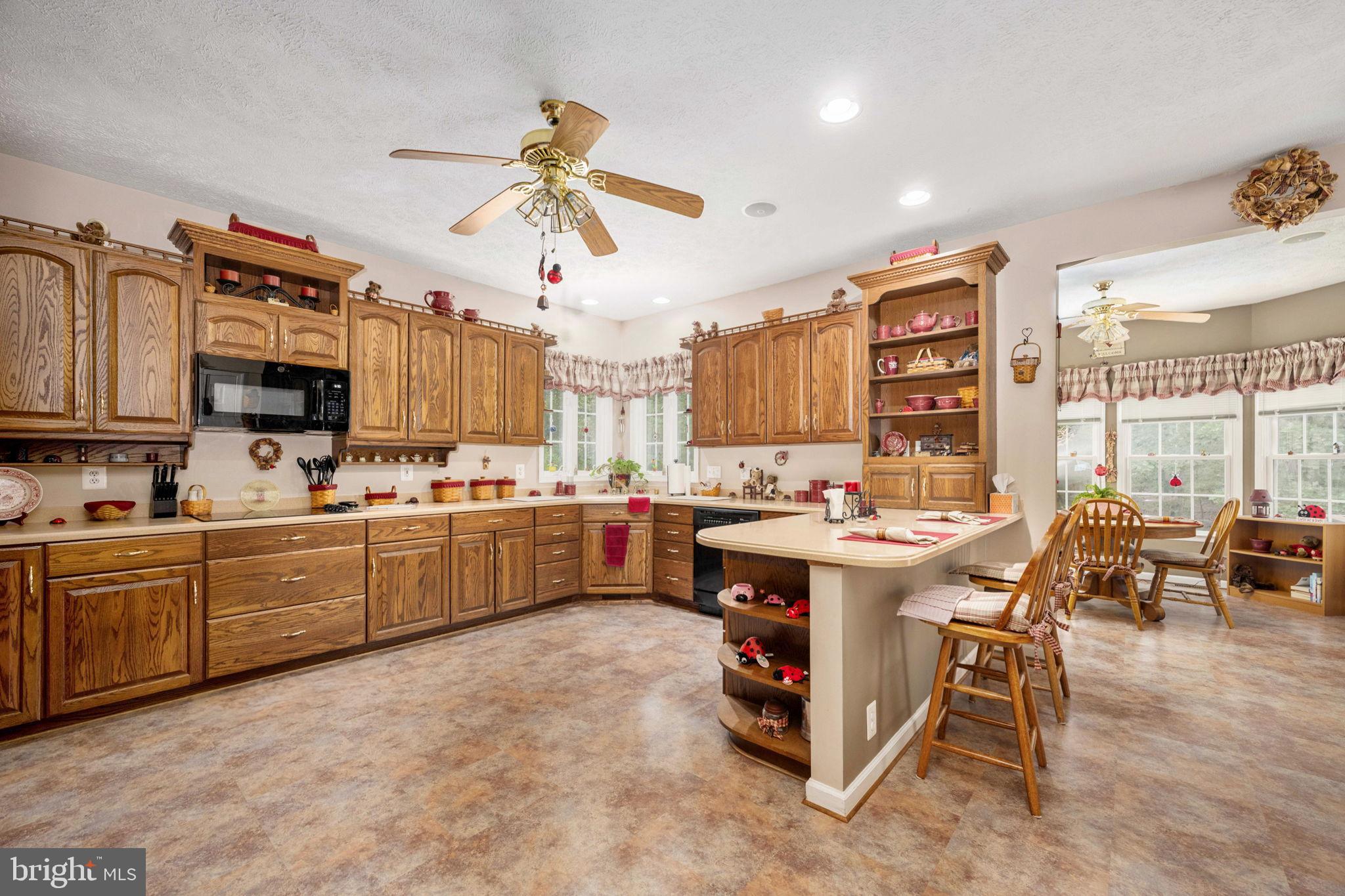 32236 DEEP MEADOW LANE