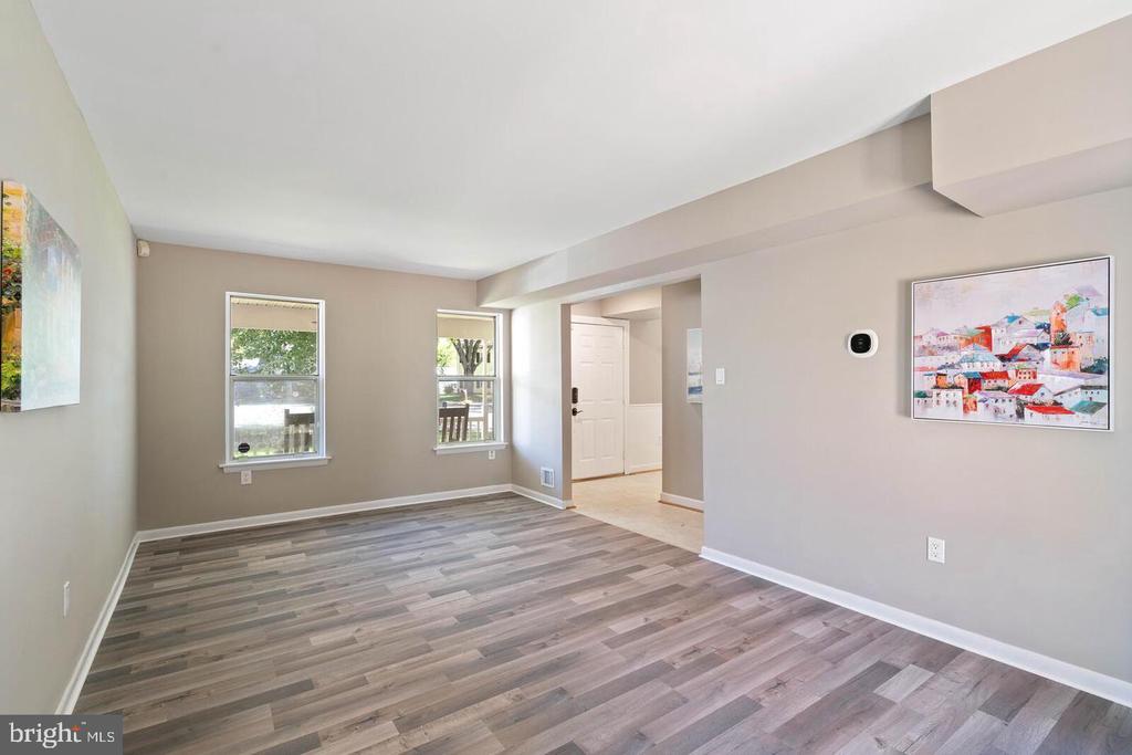 5312 SAPHIRE CT