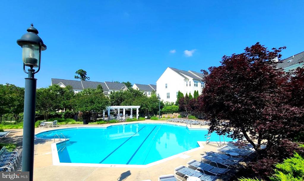 2913 Truffle Oak Pl