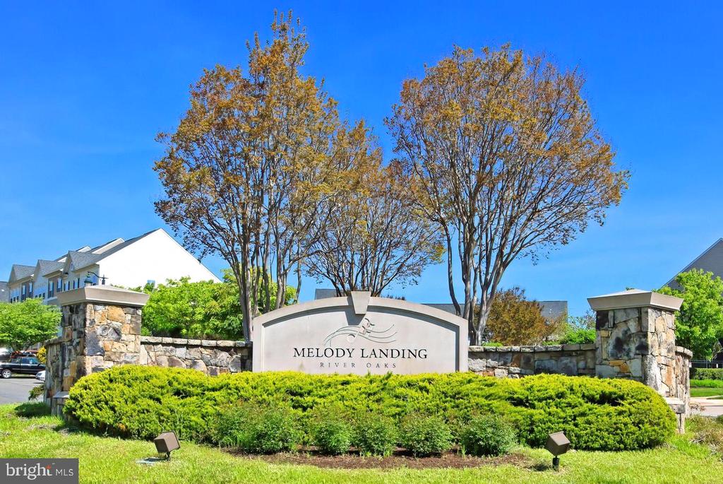 2913 Truffle Oak Pl