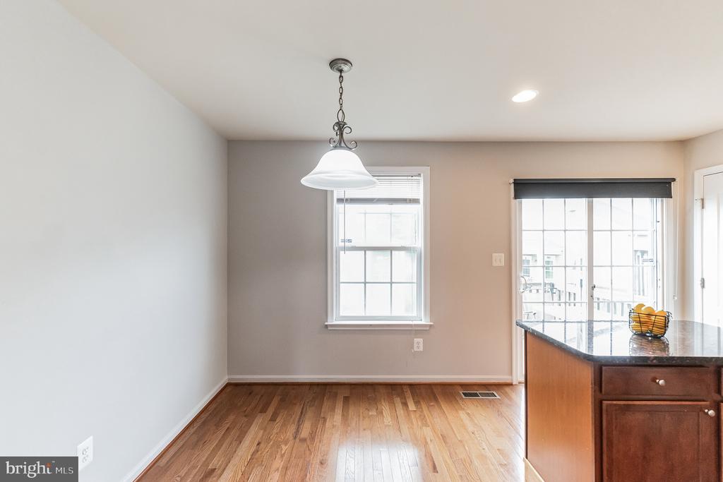 2913 Truffle Oak Pl