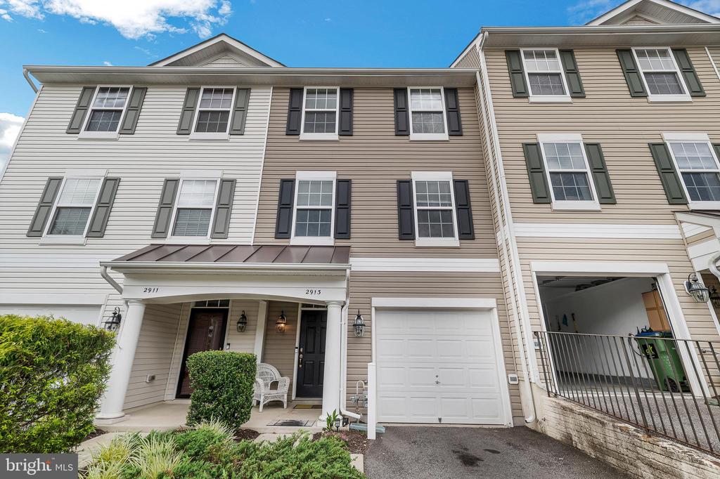 2913 Truffle Oak Pl