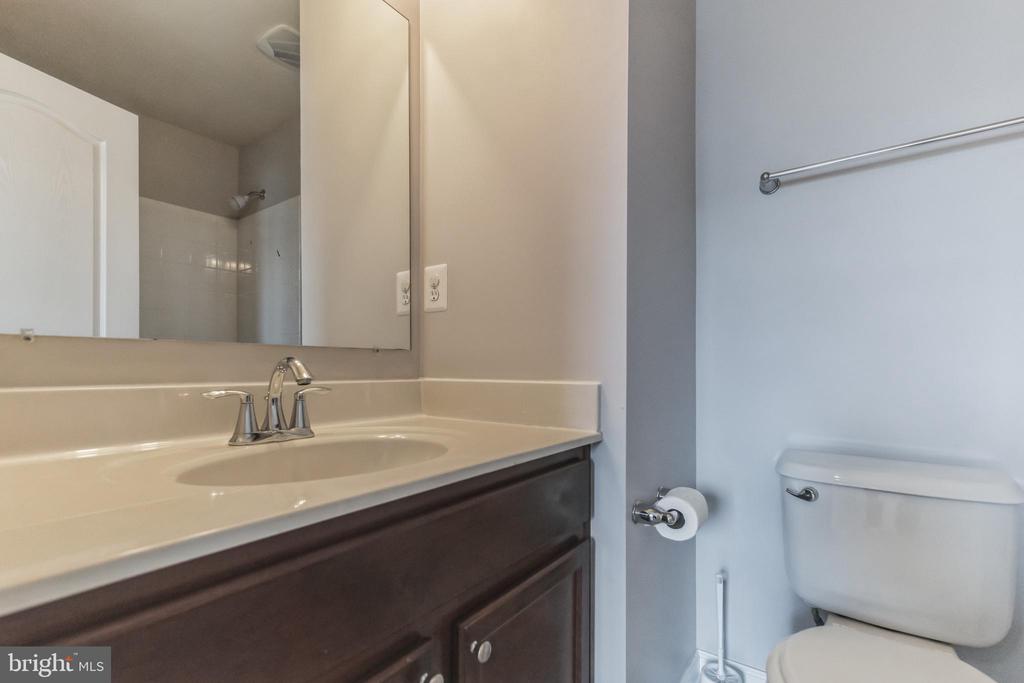 2913 Truffle Oak Pl