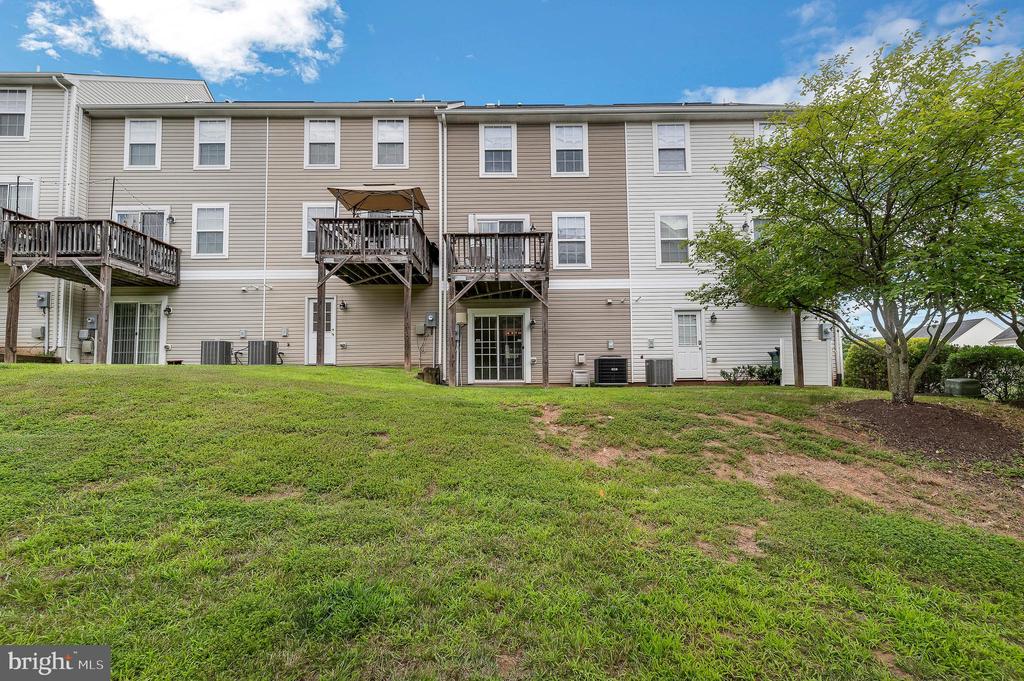 2913 Truffle Oak Pl