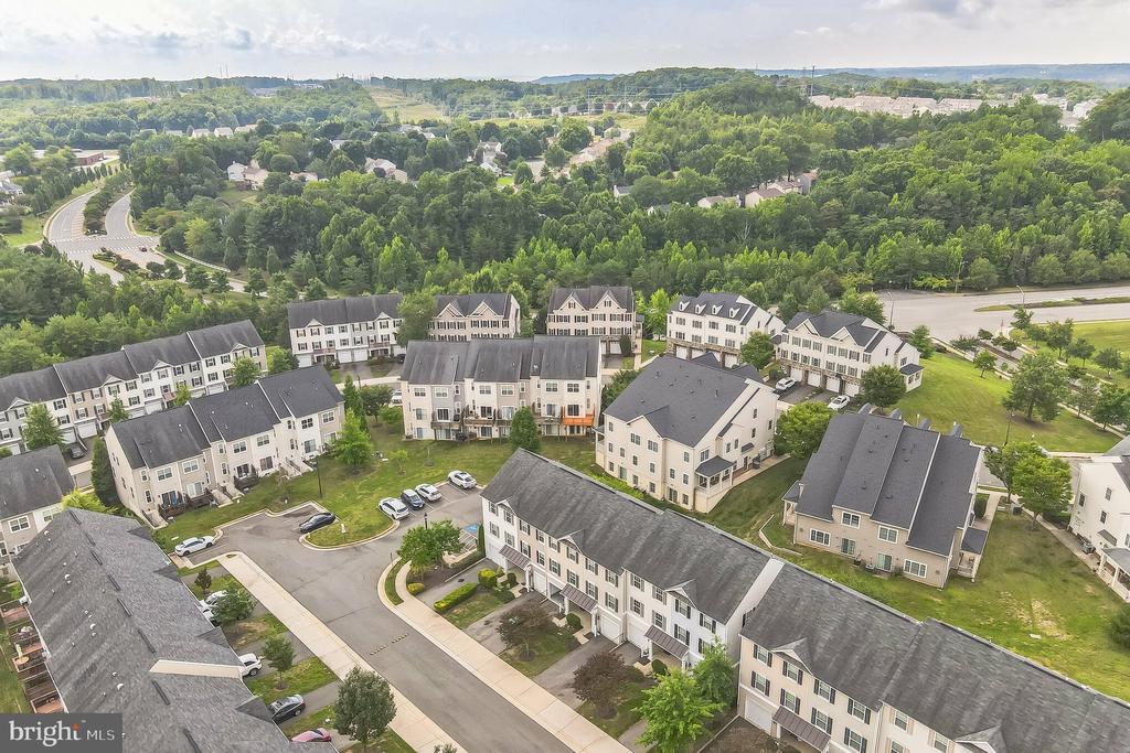 2913 Truffle Oak Pl