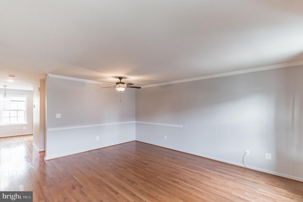 2913 Truffle Oak Pl