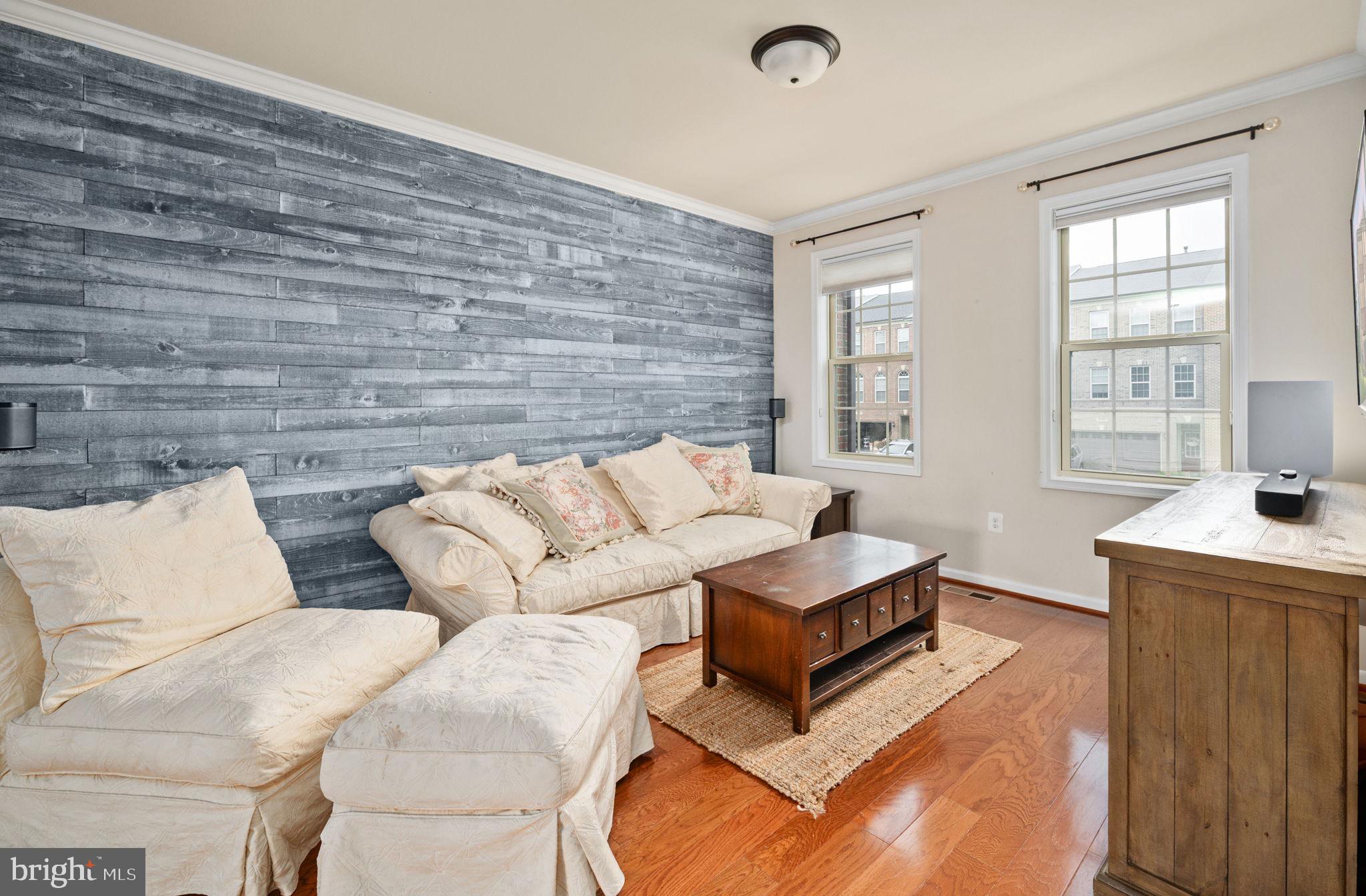 6601 Bartrams Forest Ln