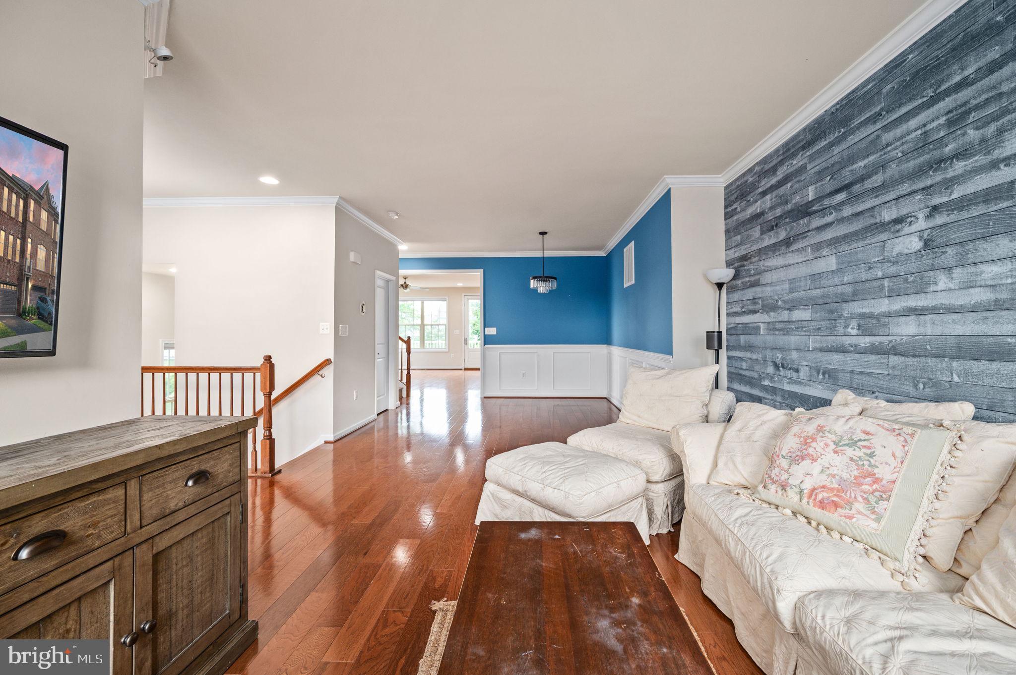 6601 Bartrams Forest Ln