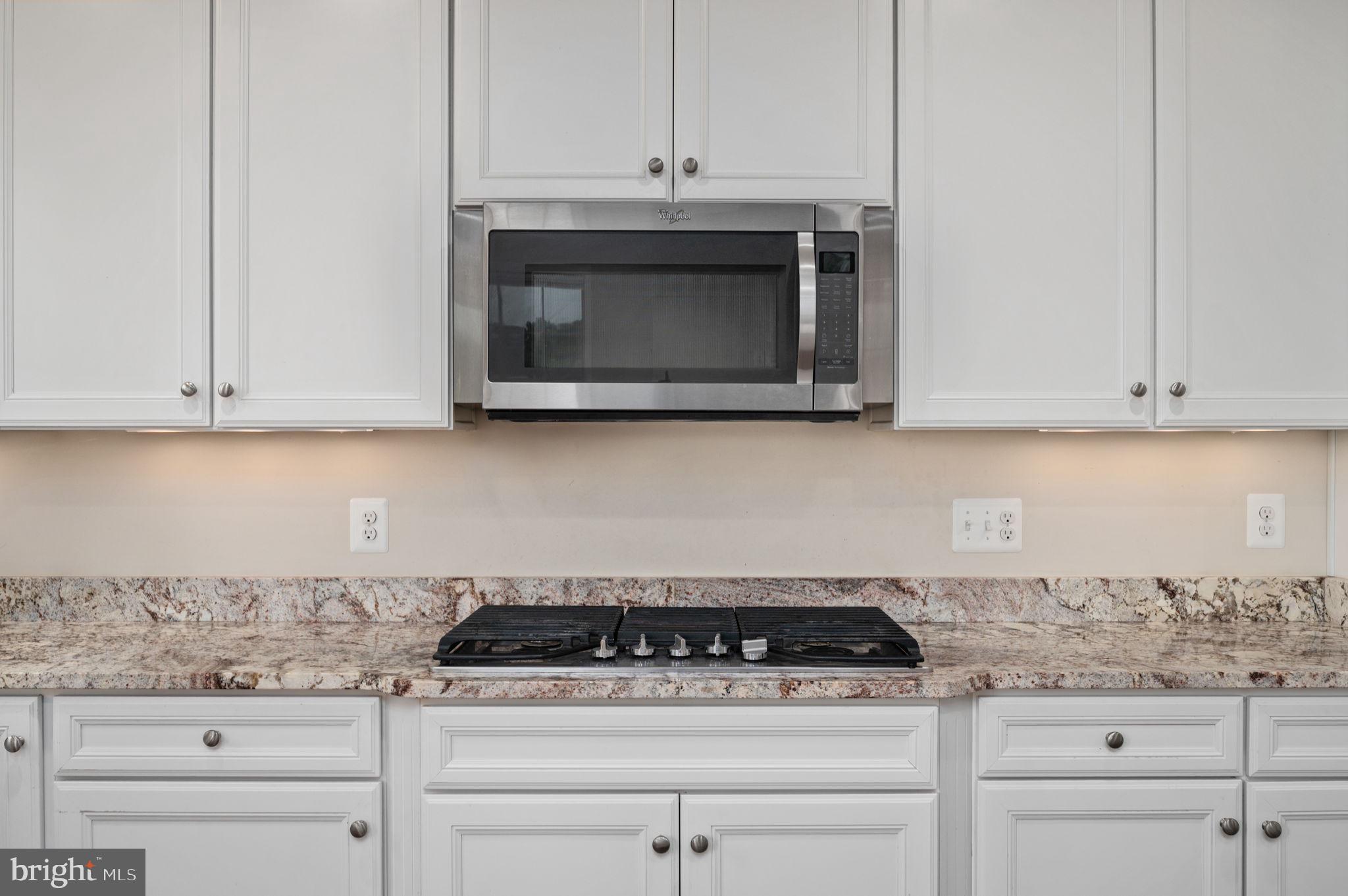 6601 Bartrams Forest Ln