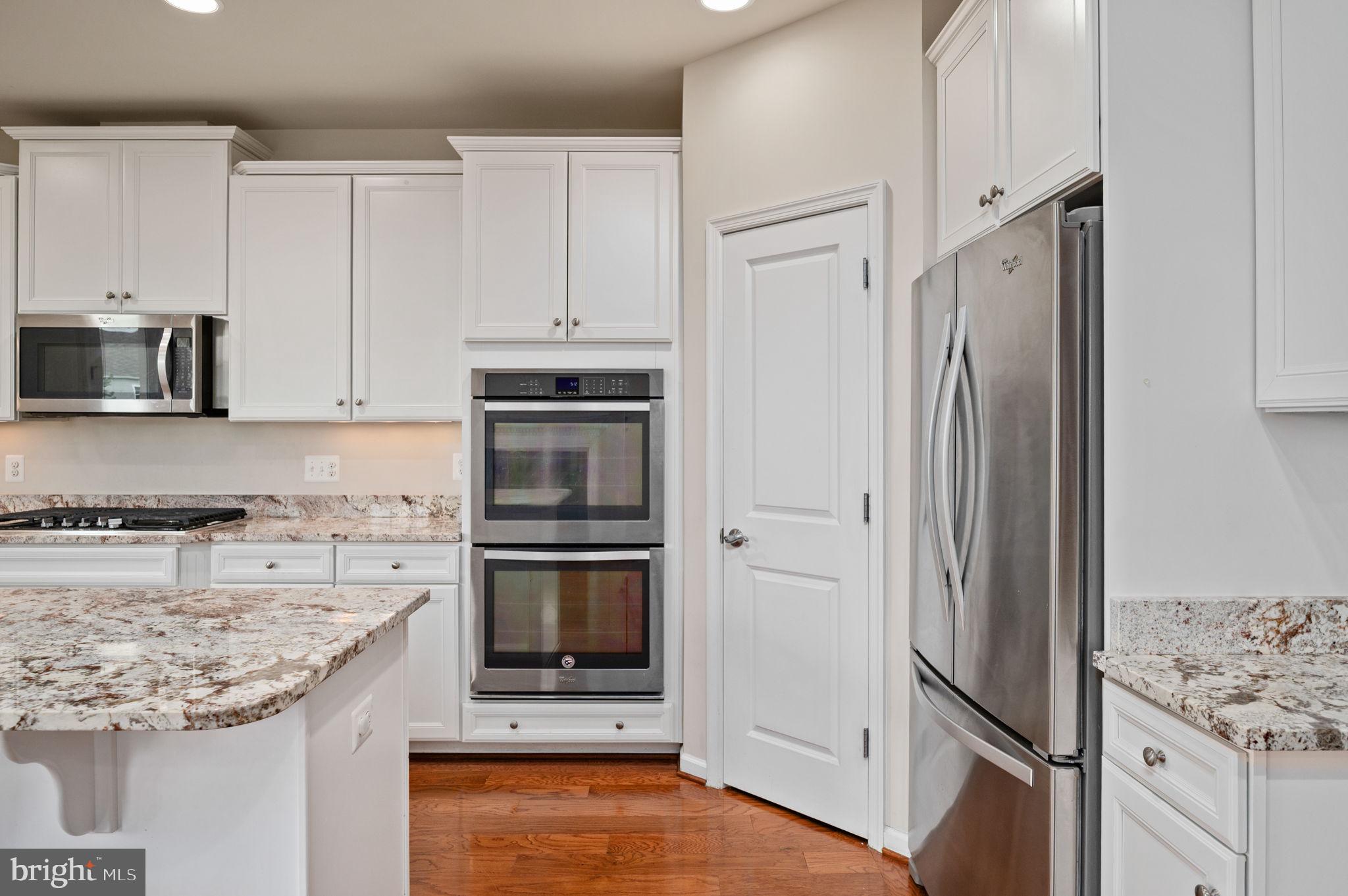 6601 Bartrams Forest Ln