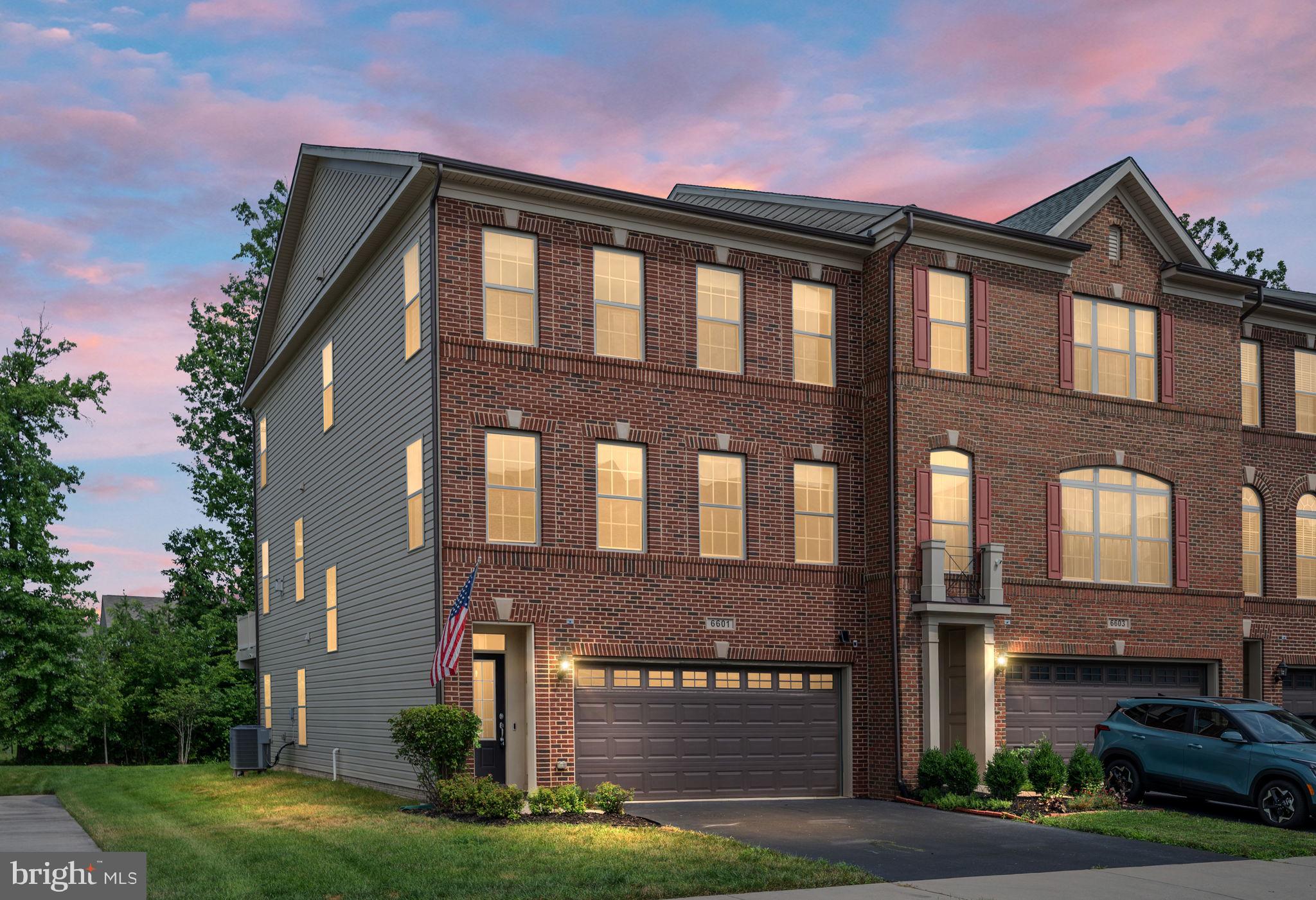 6601 Bartrams Forest Ln