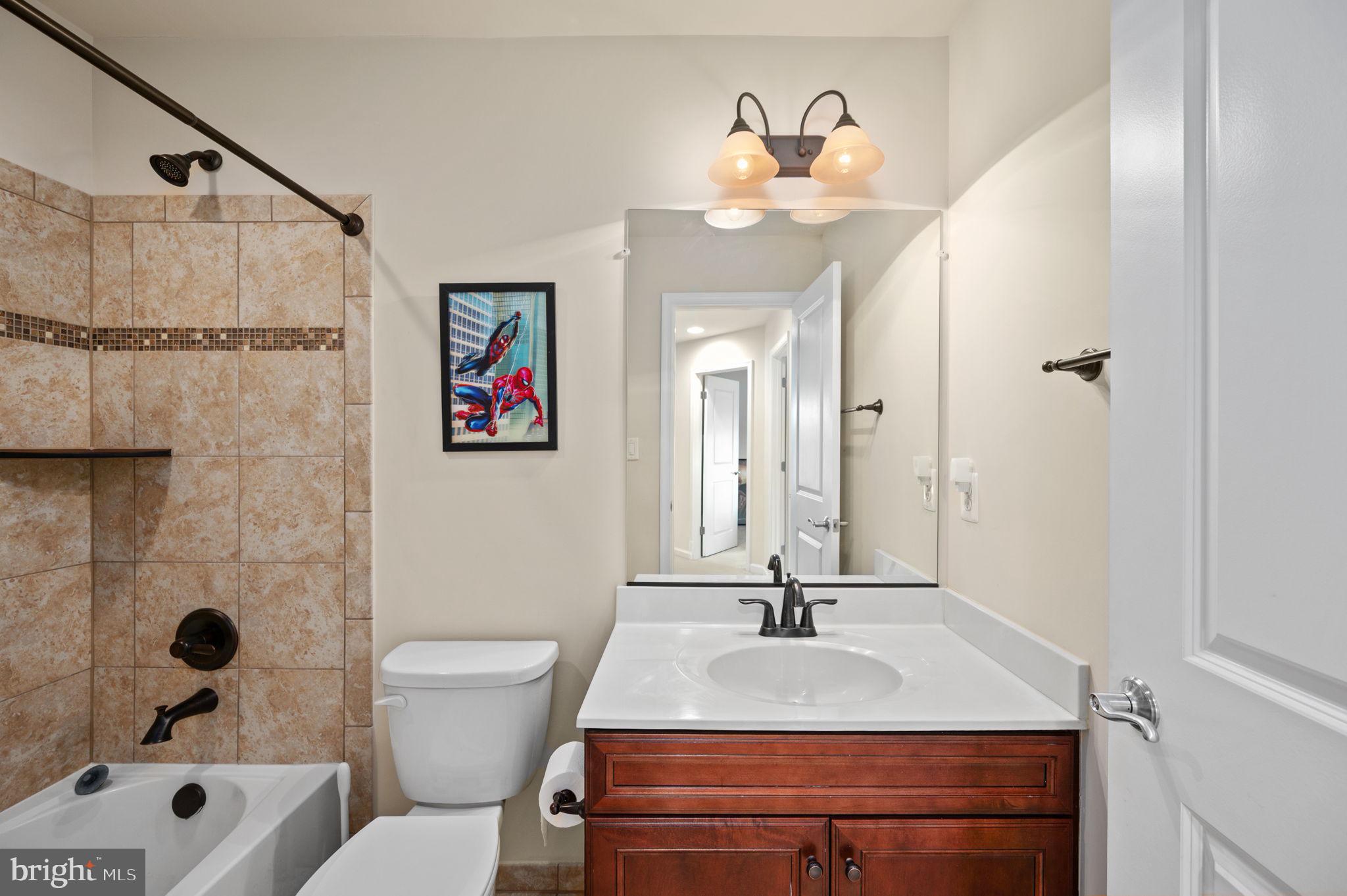 6601 Bartrams Forest Ln