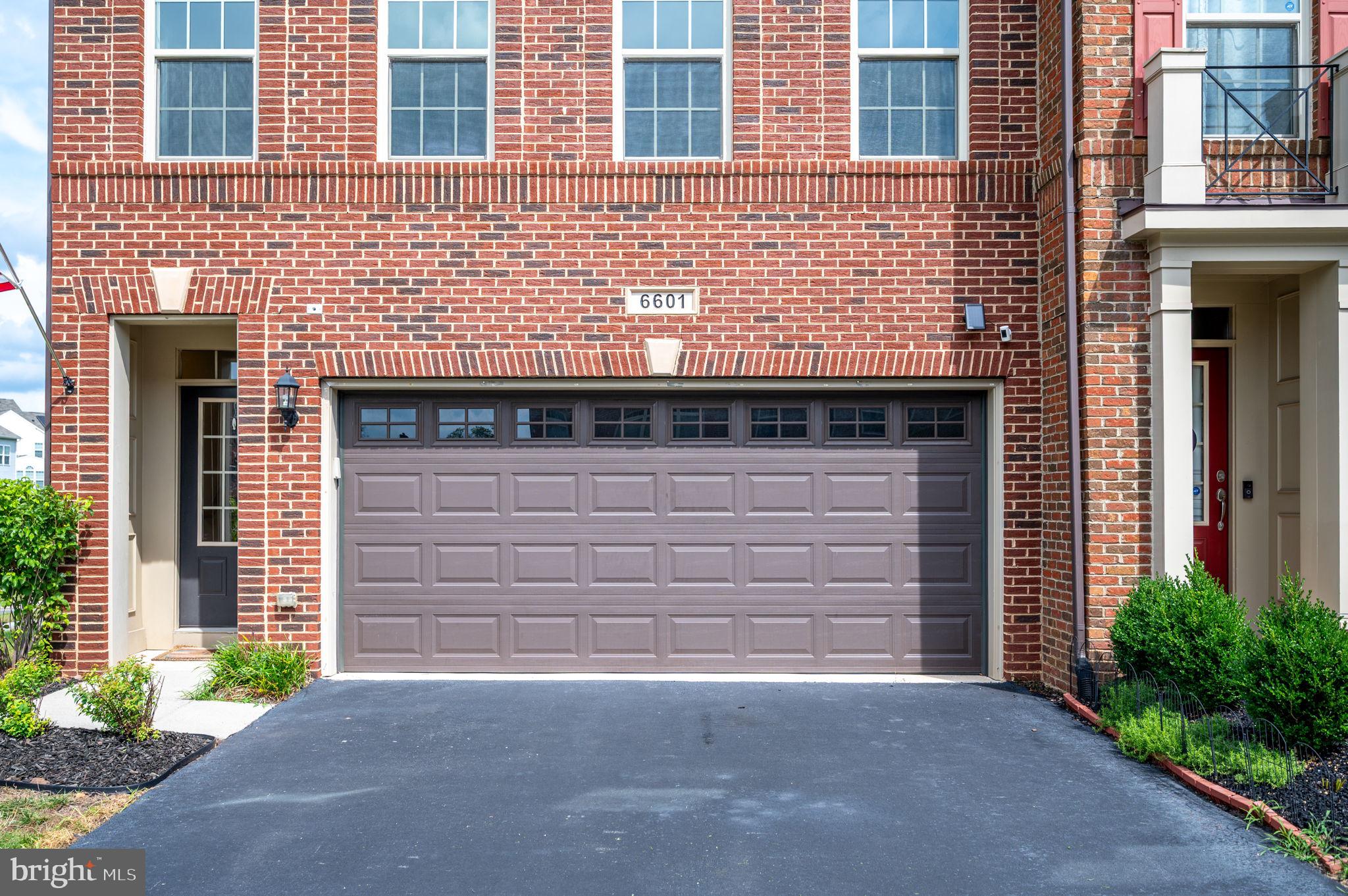 6601 Bartrams Forest Ln