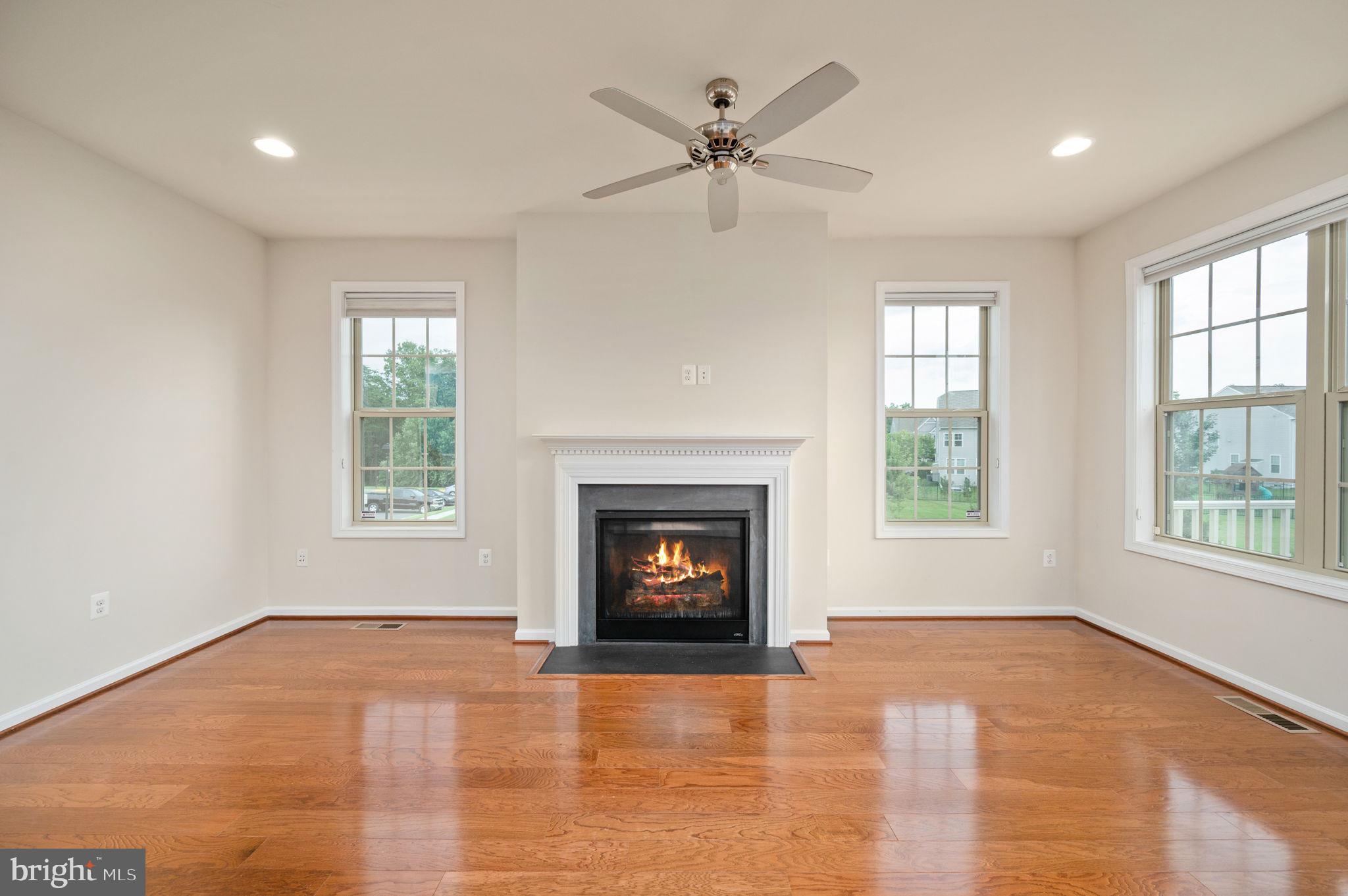 6601 Bartrams Forest Ln