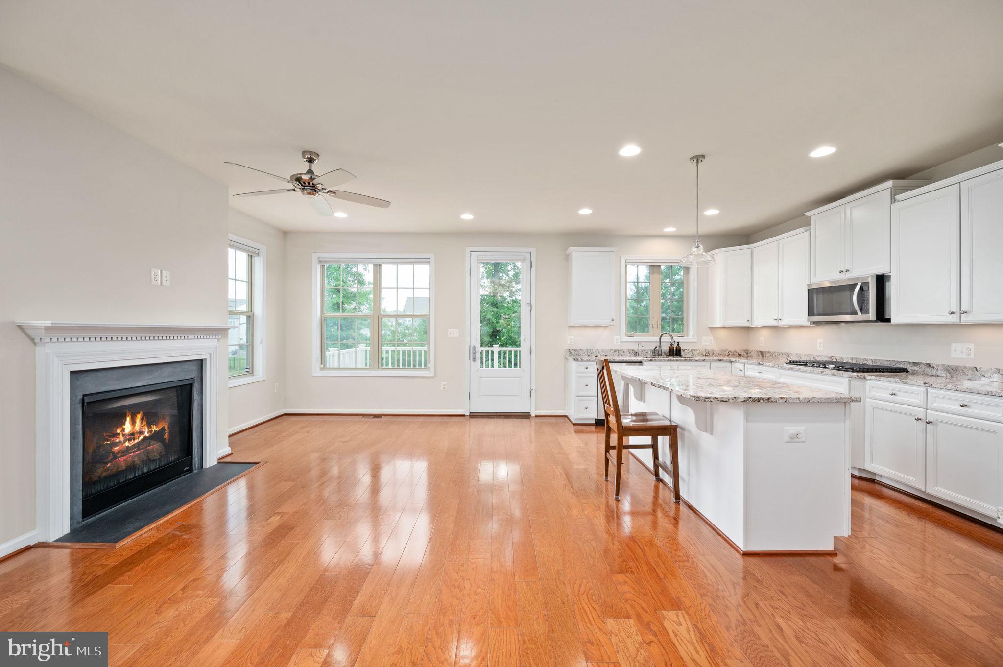 6601 Bartrams Forest Ln