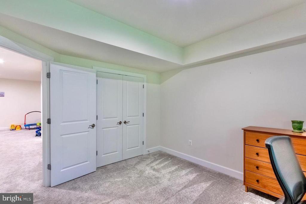 6169 CAMERONS FERRY DR