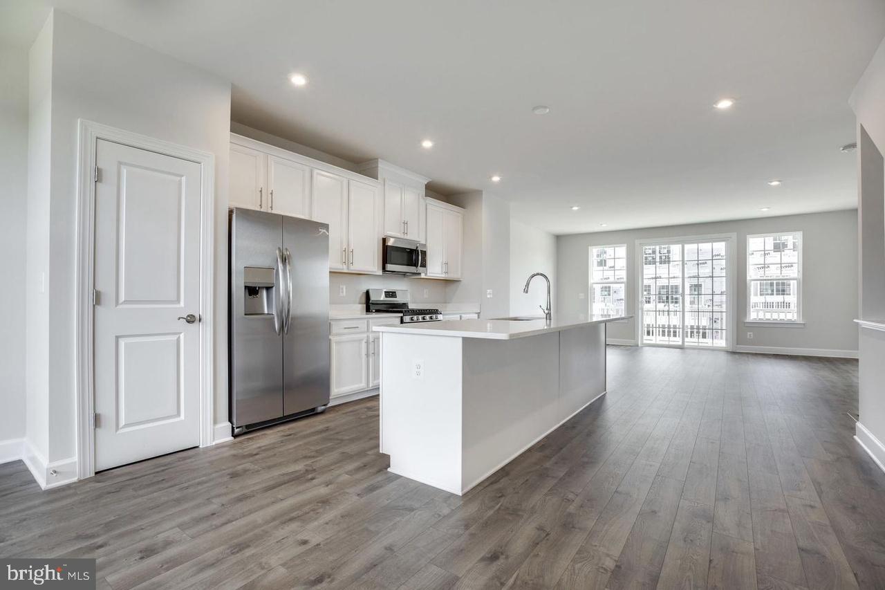 6051 CAMERONS FERRY DRIVE