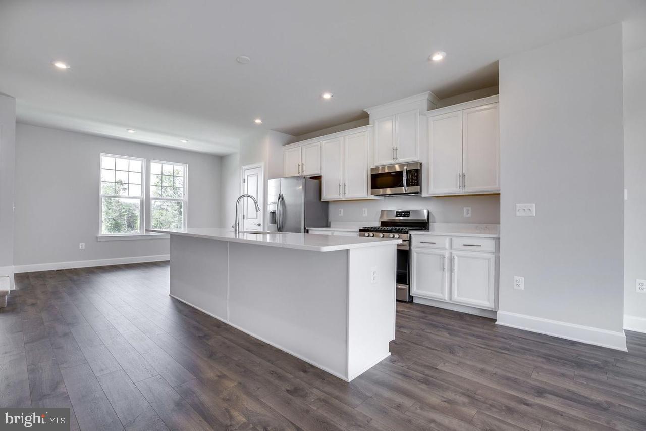 6051 CAMERONS FERRY DRIVE