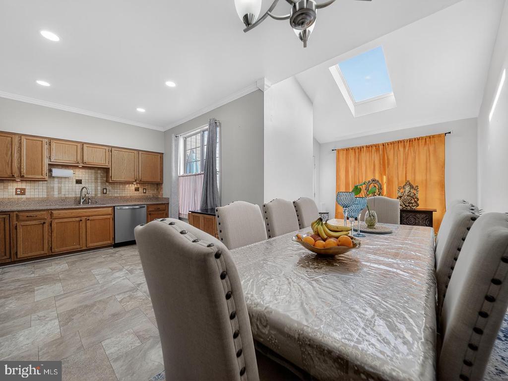 7964 FLAGER CIRCLE
