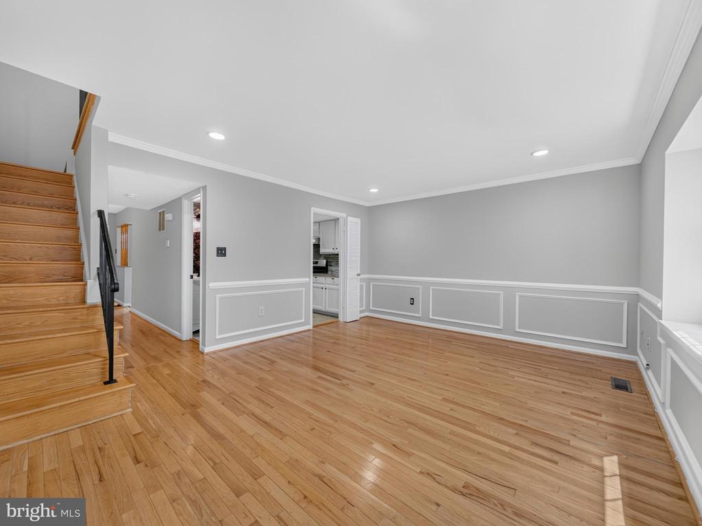 15057 CHERRYDALE DRIVE