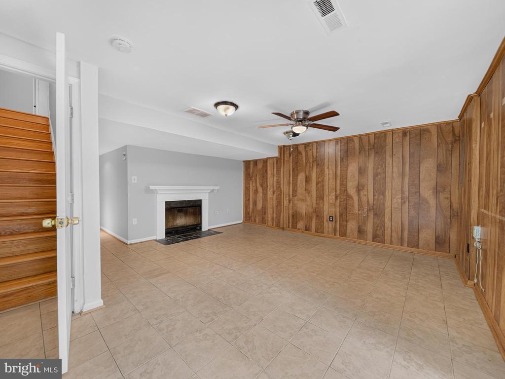 15057 CHERRYDALE DRIVE