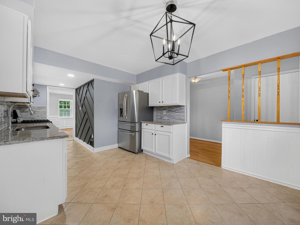 15057 CHERRYDALE DRIVE