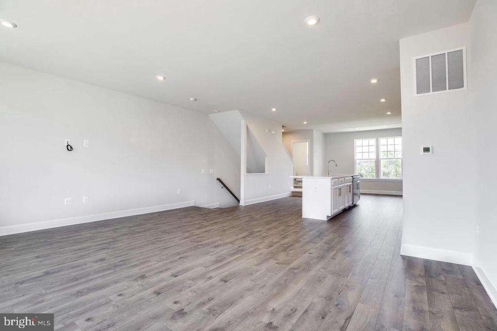 6051 CAMERONS FERRY DRIVE