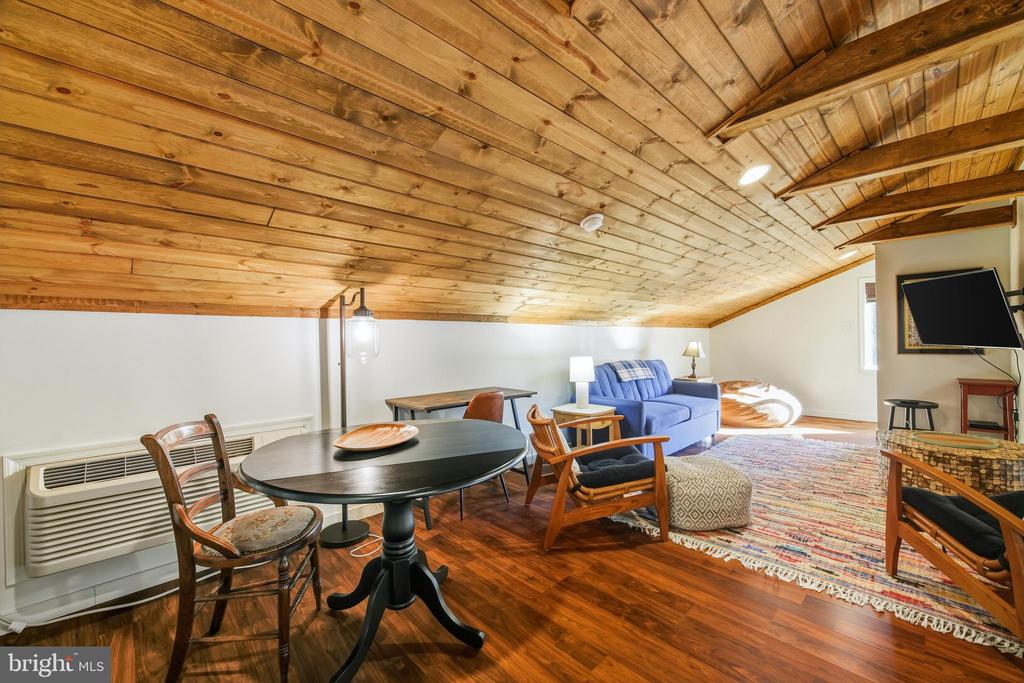 509 ALPINE WAY