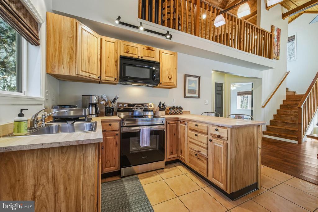 509 ALPINE WAY
