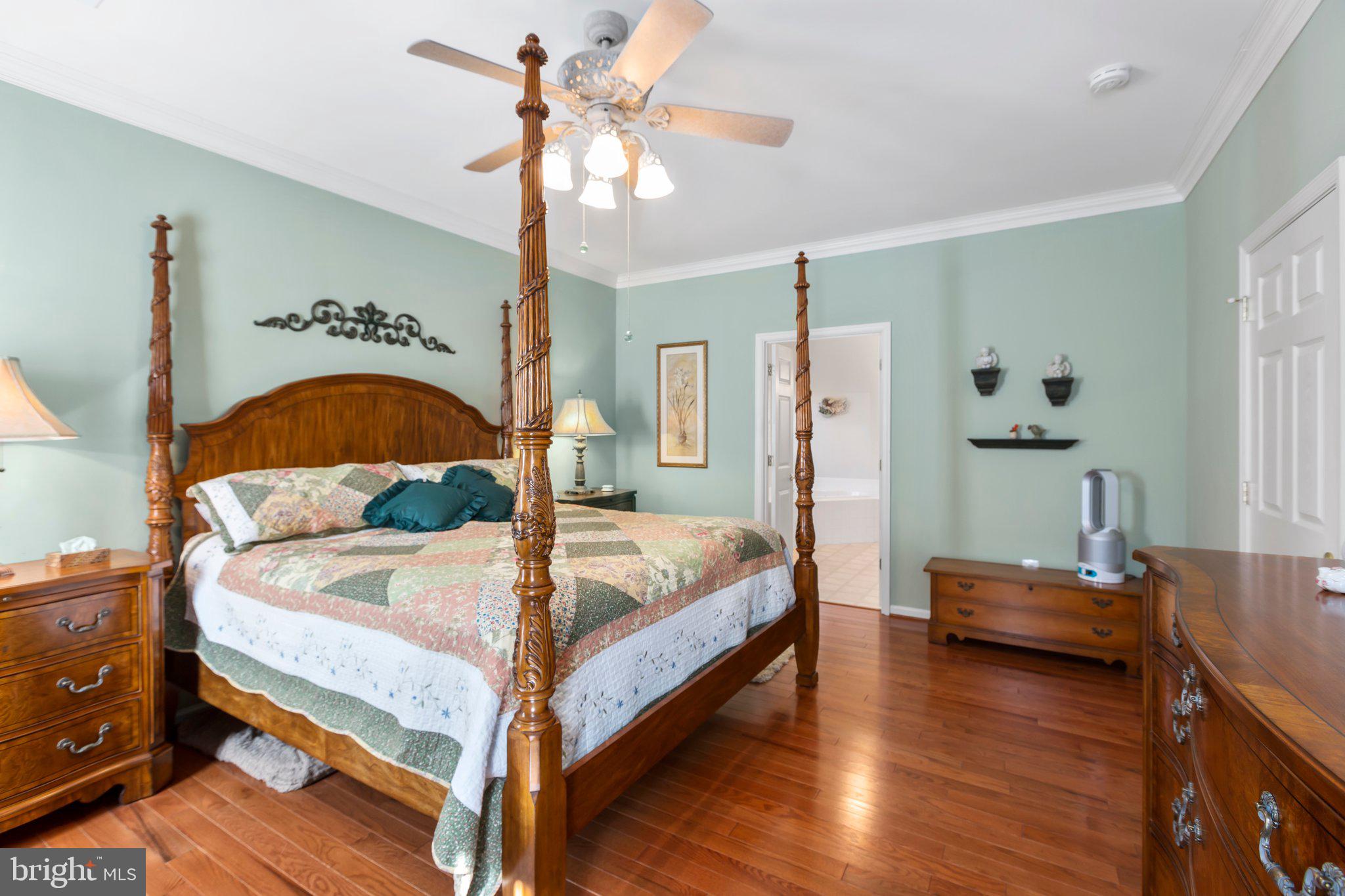 13008 Trench Ct