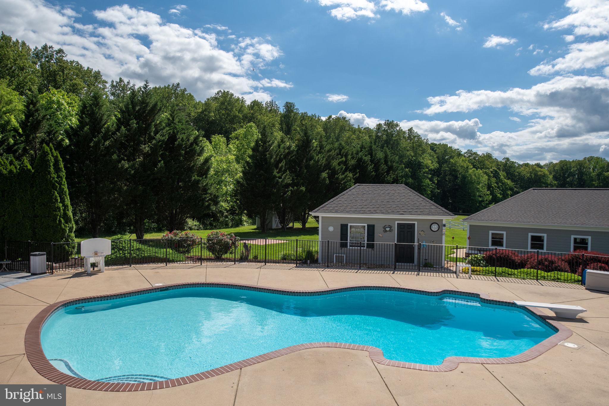 9902 S Harris Farm Rd