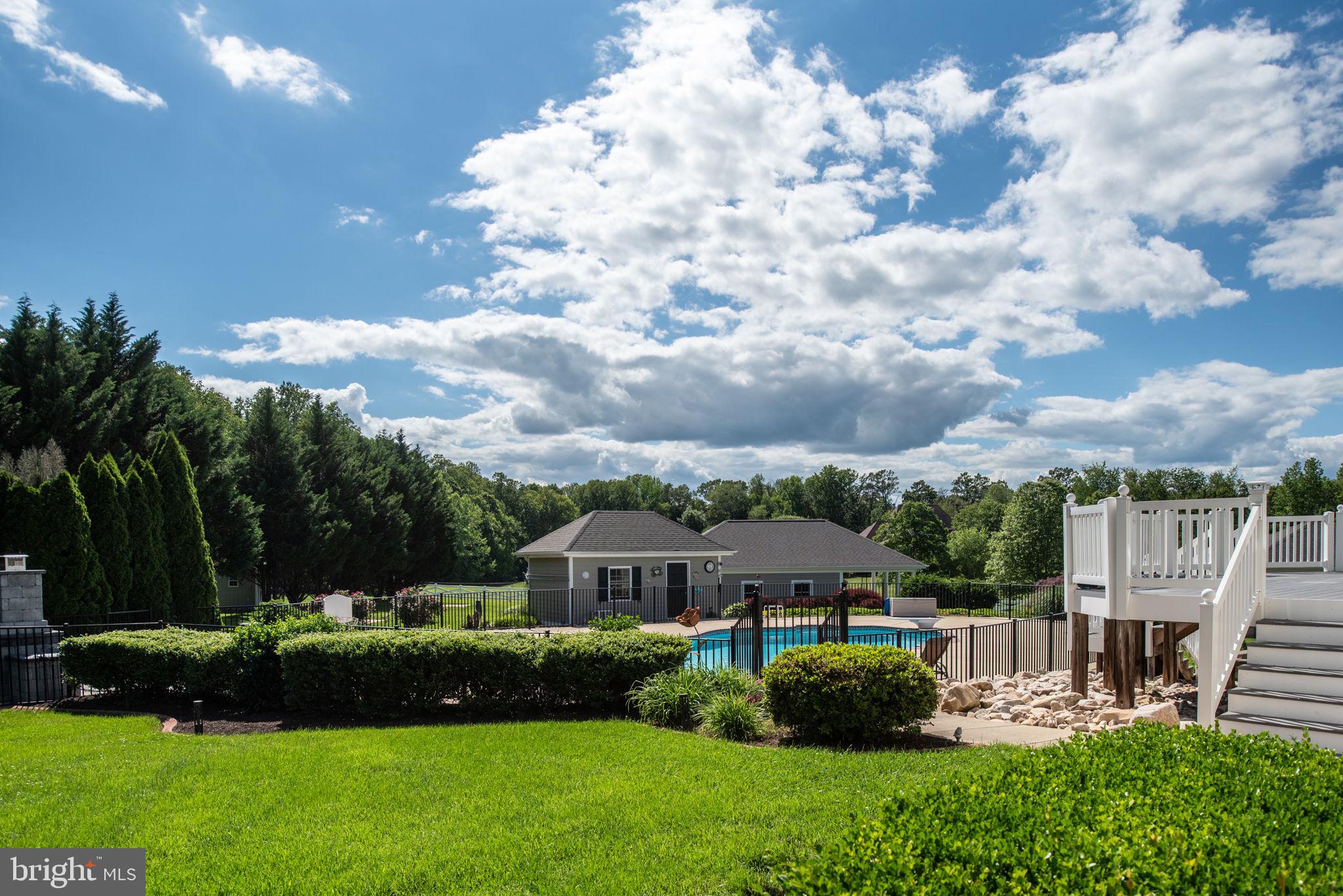 9902 S Harris Farm Rd