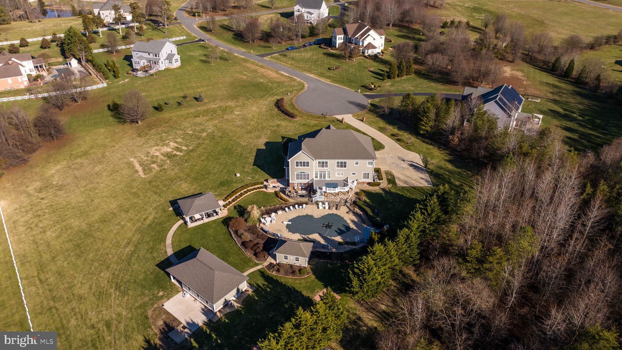 9902 S Harris Farm Rd