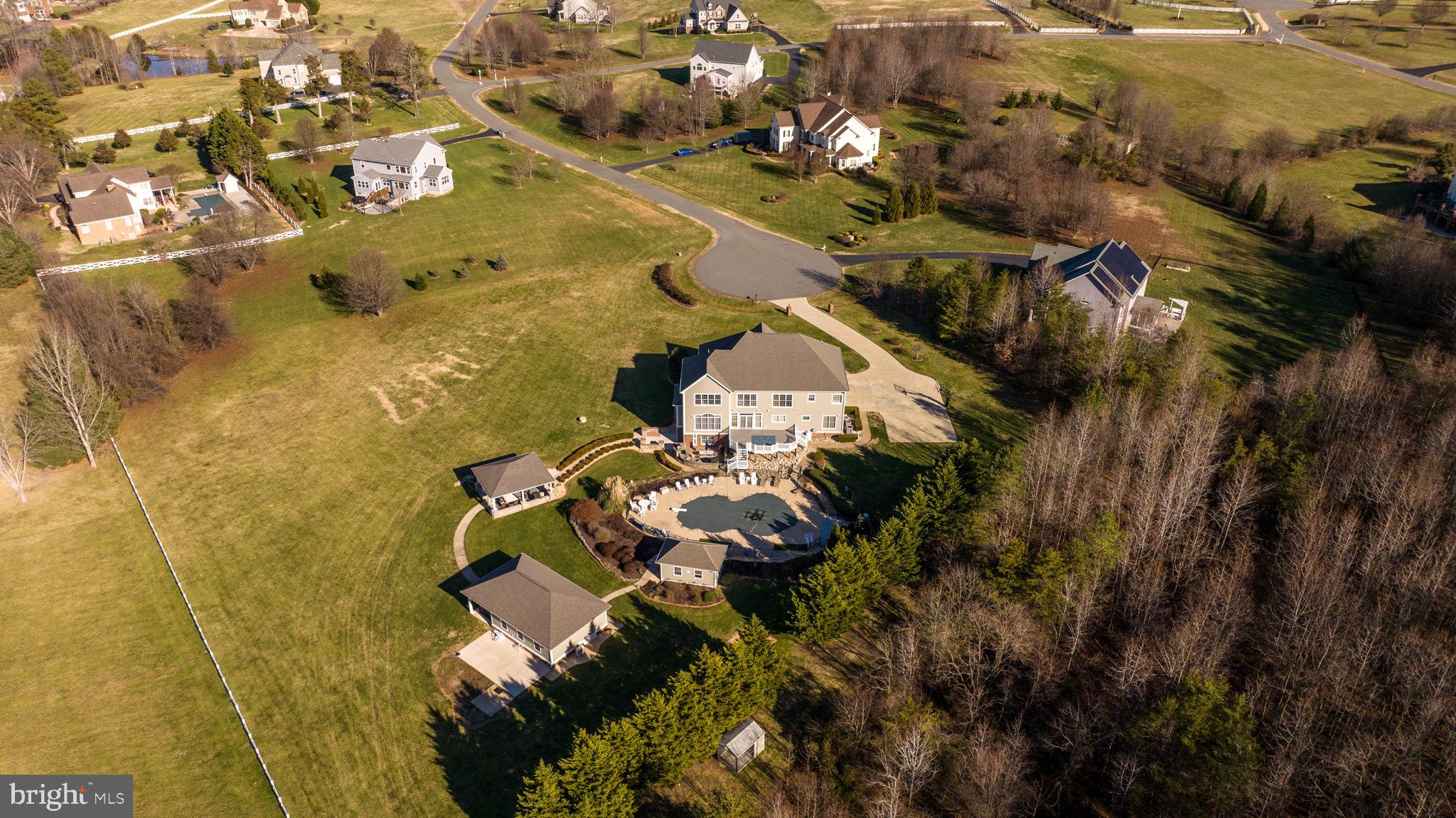 9902 S Harris Farm Rd
