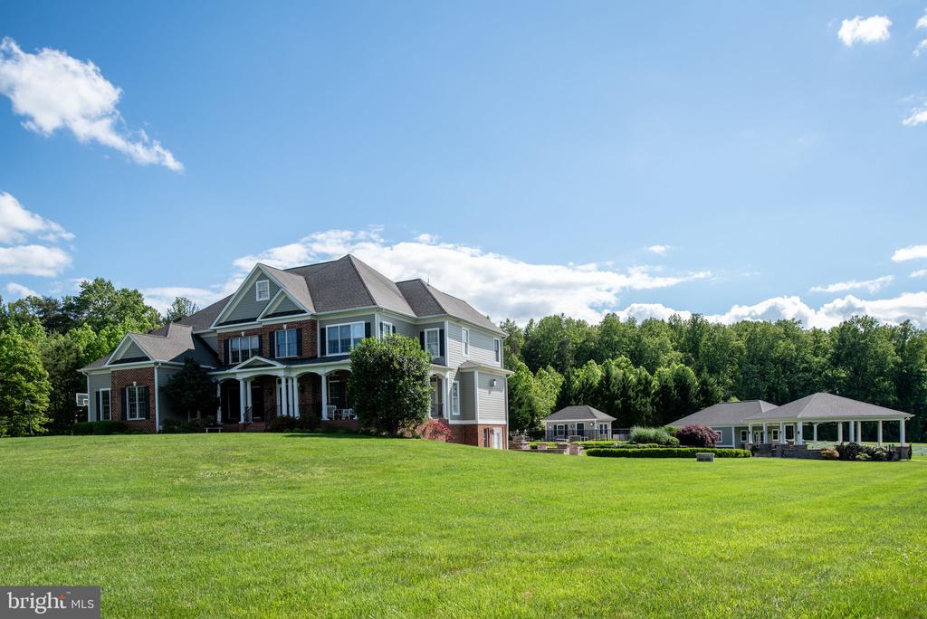 9902 S Harris Farm Rd