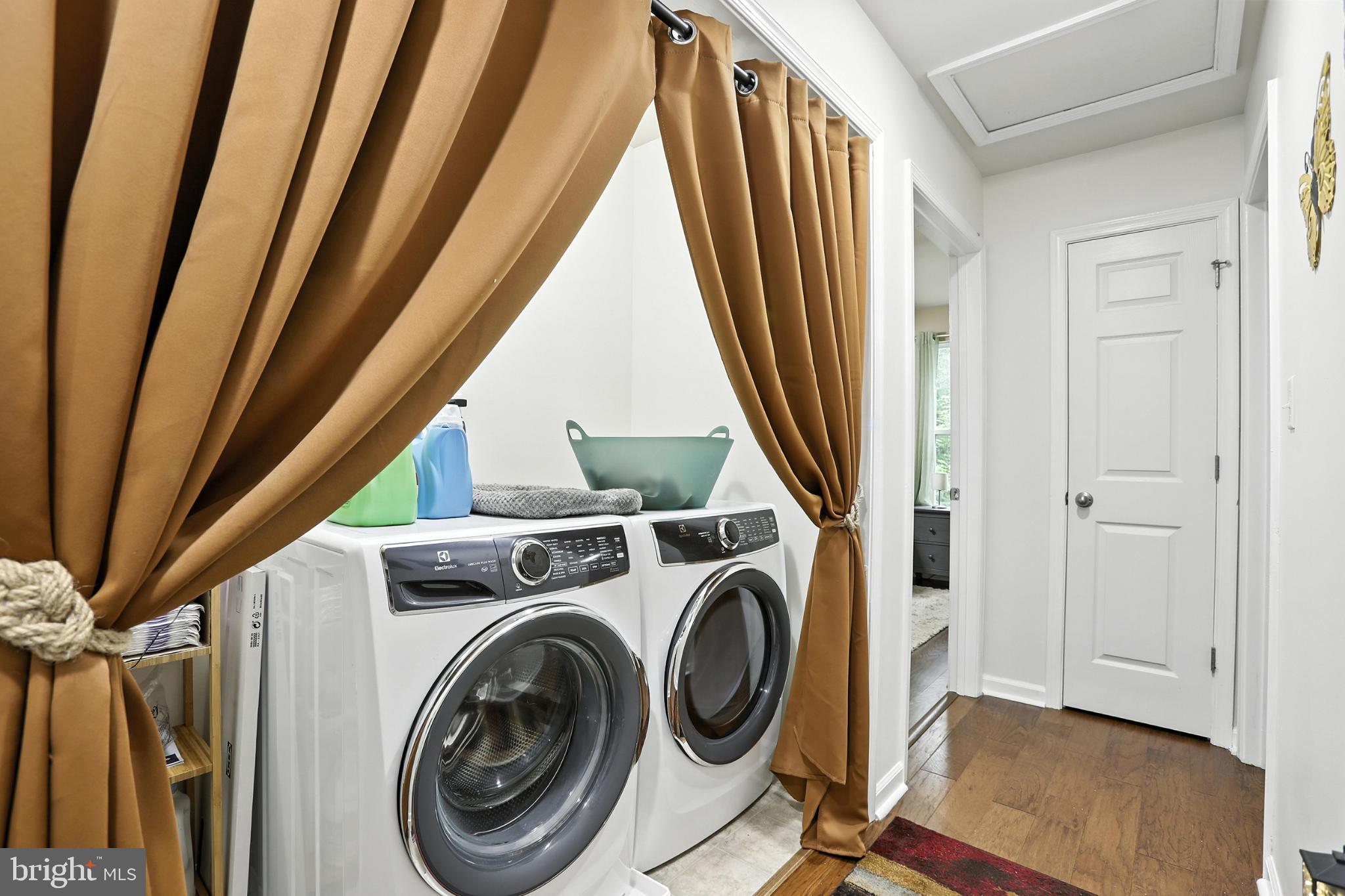 11518 WILDERNESS PARK DRIVE